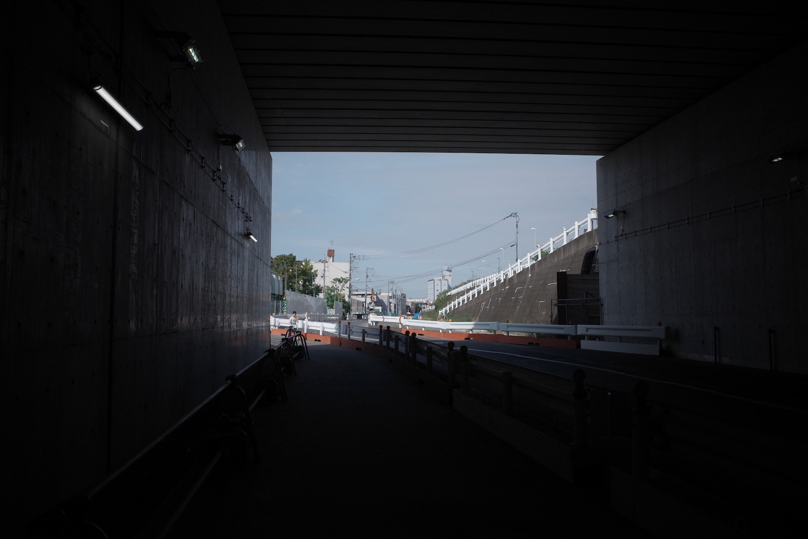 トンネル