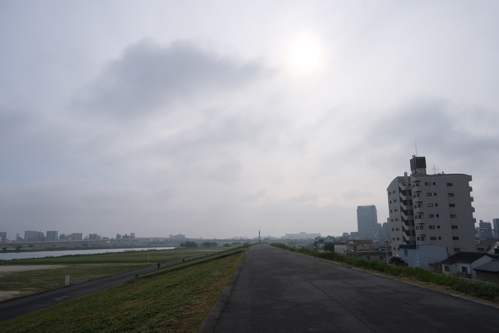 川沿い