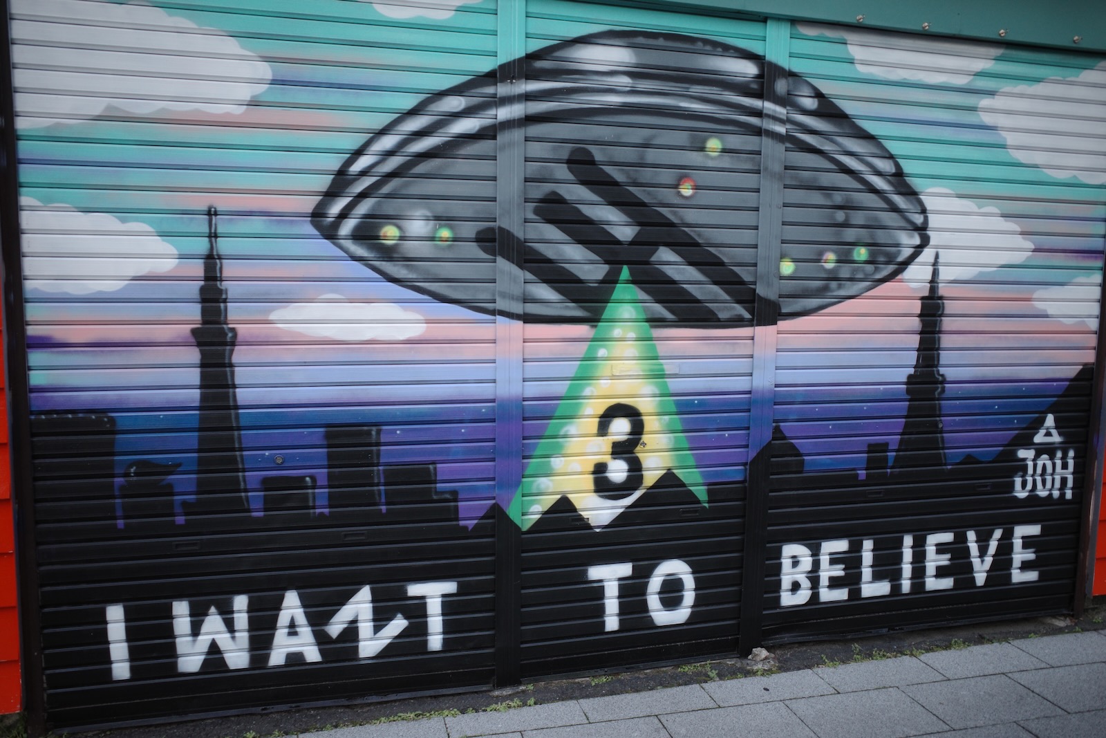 🛸